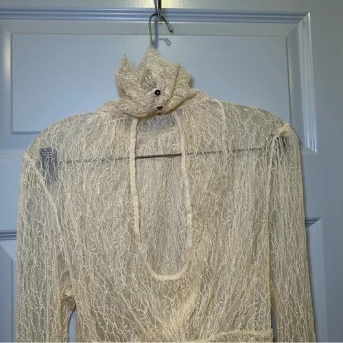 Blusa Free People crema/amarillo transparente de encaje rompereglas manga campana talla S - Imagen 13 de 14