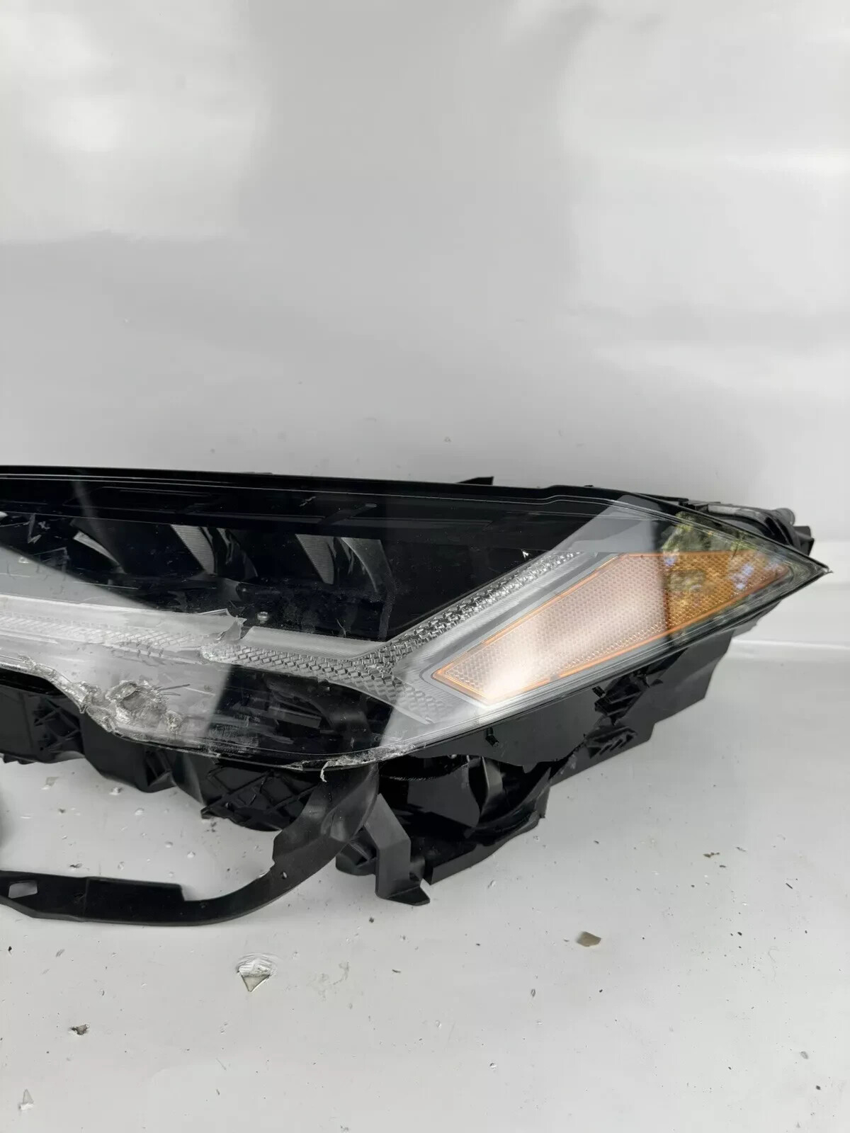 Lamborghini Urus 2018-2021 LH Left Side Headlight 4ML941035E