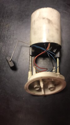 BMW 1 3ER E87 E90 E91 N46 BENZIN INTANK KRAFTSTOFFPUMPE 6763850
