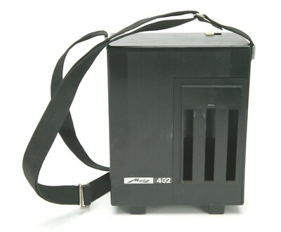 Metz 402 Battery Holder Case With 6' Power Connecting Cord & Charger. NO Battery