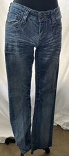 wallflower jeans Junior size 5 with studded accent stretch Flared