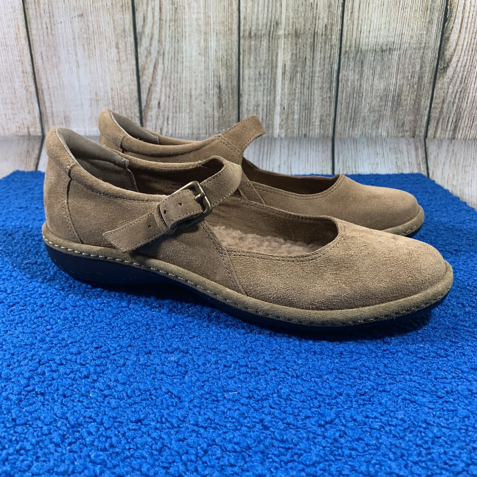 Land’s End Womens Mary Jane Suede Tan Sherpa Lined Flat Shoes Sz 8.5