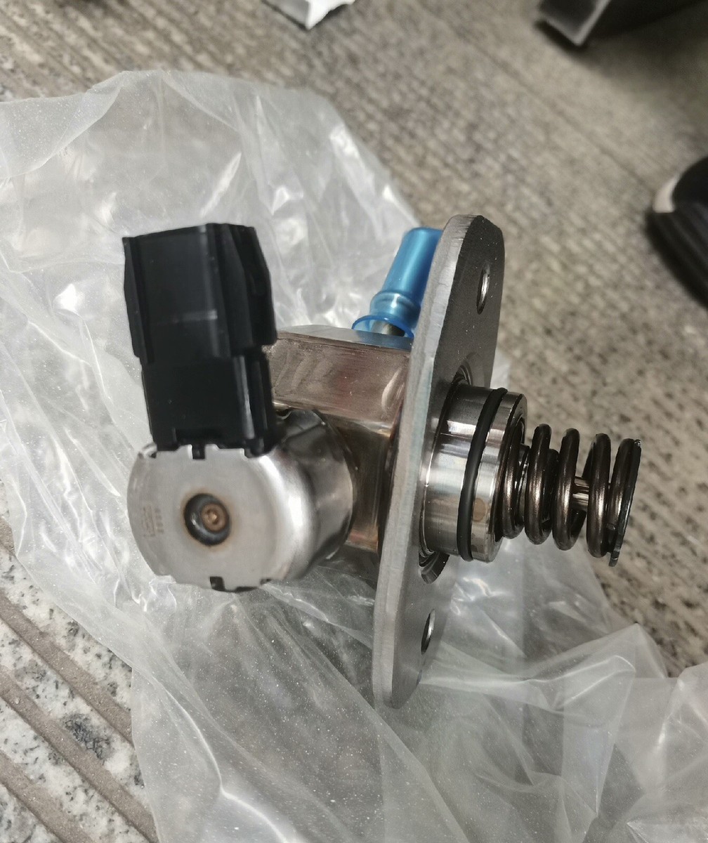 2.0T Turbo High Pressure Fuel Pump NX200t/NX300 2015-2021 23101