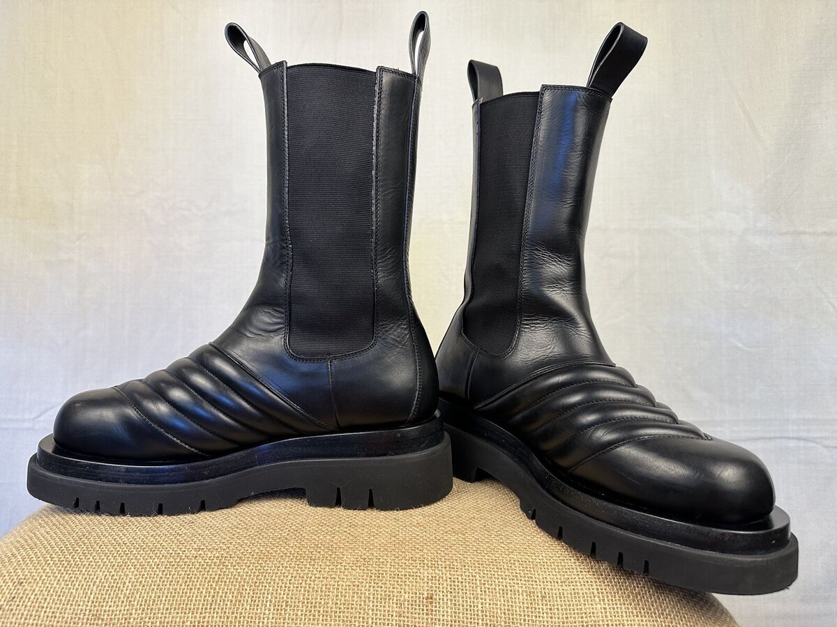 Auth Bottega Veneta Chelsea Black Guilted Heel Platform Auth Bottega Veneta Chelsea Black Guilted Heel Platform