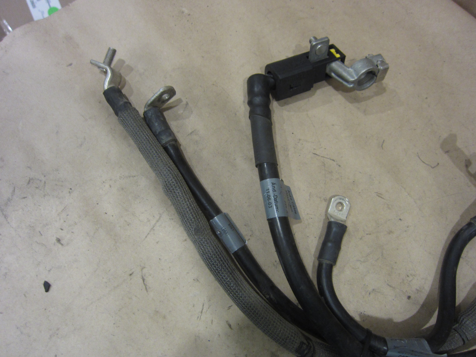 Bentley Continental - Battery Cables With Fuse Connector  - P/N 3W0971228A