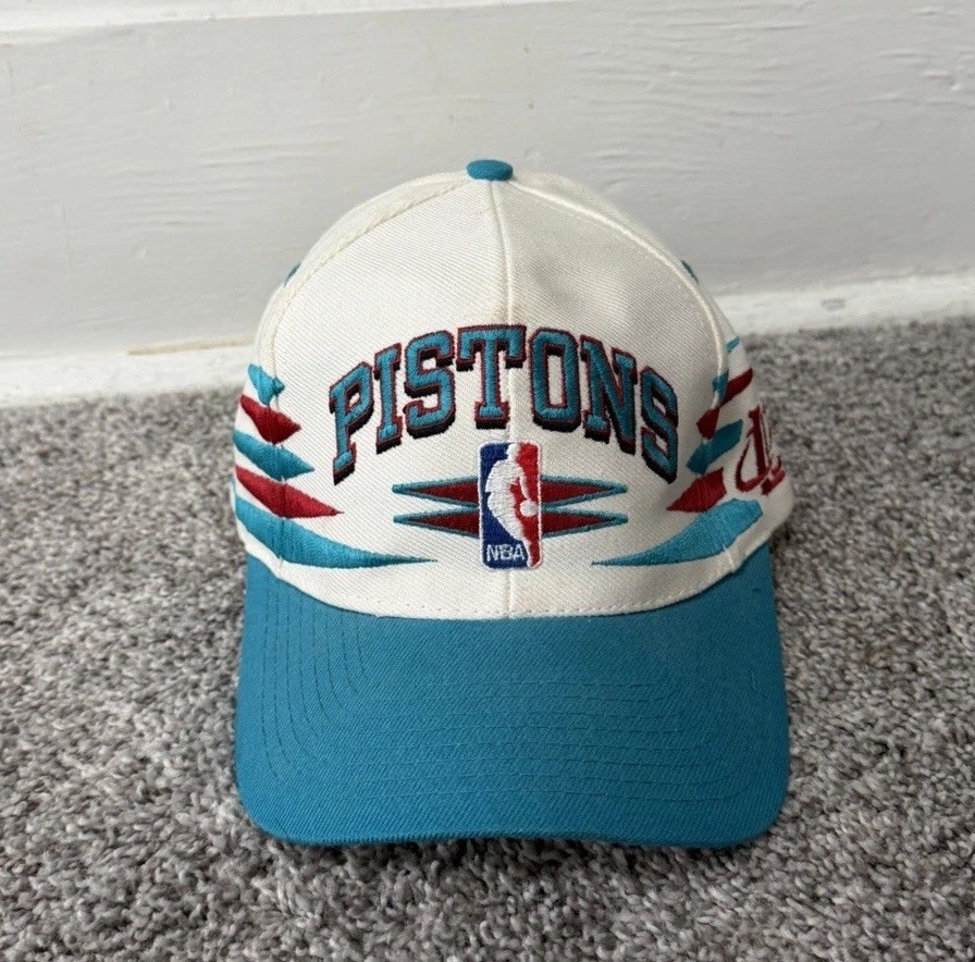 Detroit Pistons Vintage NBA Logo Athletic Diamond Cut Snapback Hat