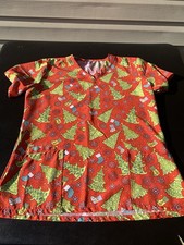 Women s Large Scrub Aid Christmas Holiday Trees And Stocking Scrub Too V Neck