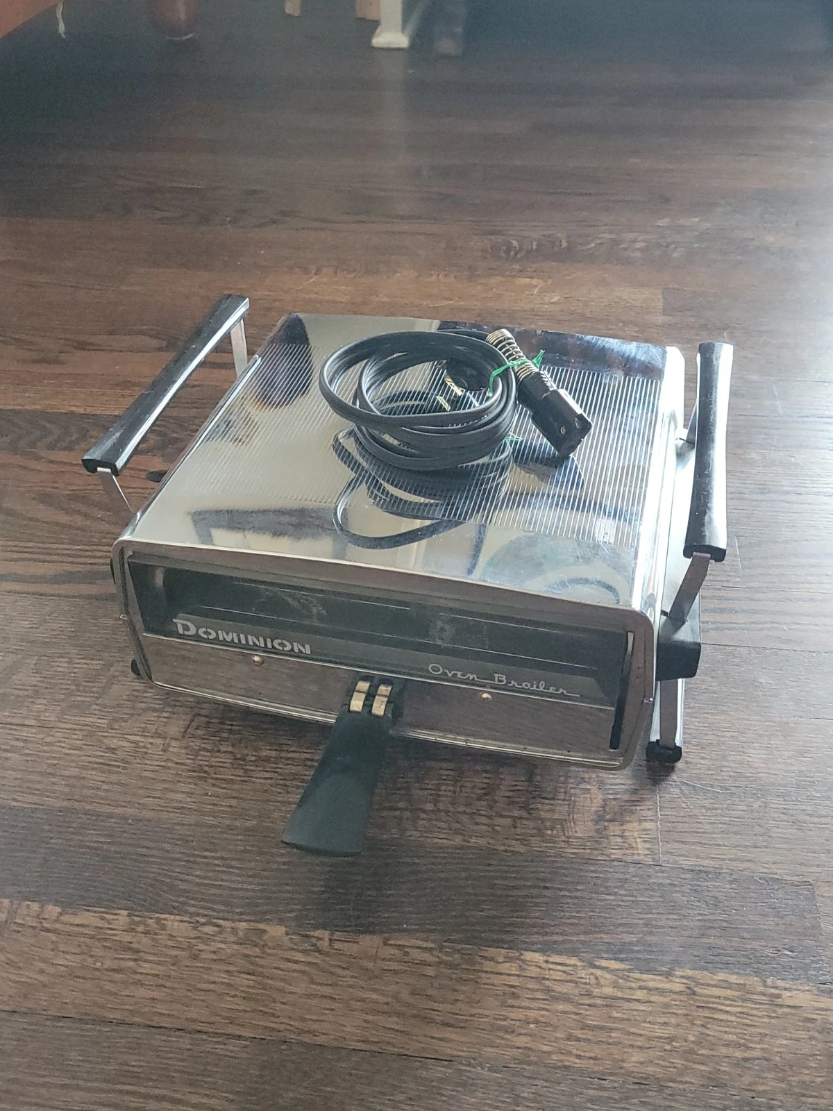 Vintage Dominion Oven Broiler Toast & Roast Retro 1950s Kitchen Appliance #2520