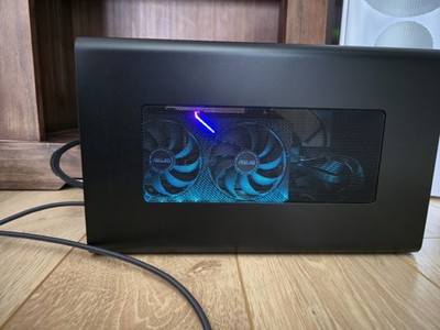 RAZER Core X Chroma Incl. ASUS GeForce RTX 3060 Dual OC V2 12GB Neuwertig