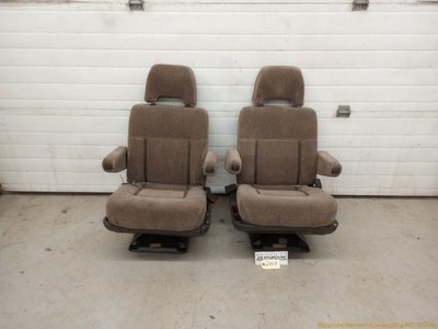 Mitsubishi Delica L300 Van Pair Of Rear 2nd Second Row Cloth Seat Tan Fits 86-94