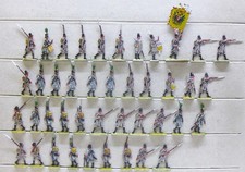 42 Zinnfiguren Österreich Landwehr Infanterie Napoleon 30mm bemalt