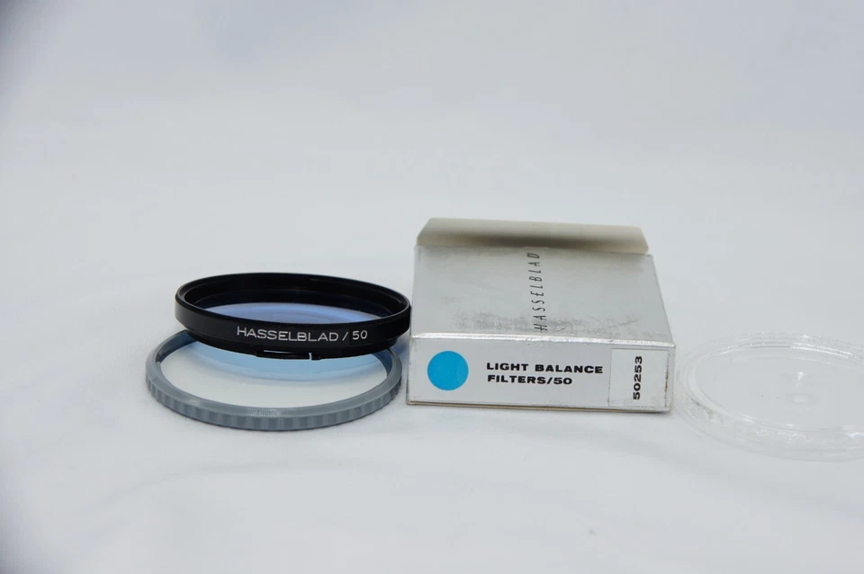 OEM Hasselblad B50 Light Balance Filter 50253 - New unused in box - Image 2 of 4