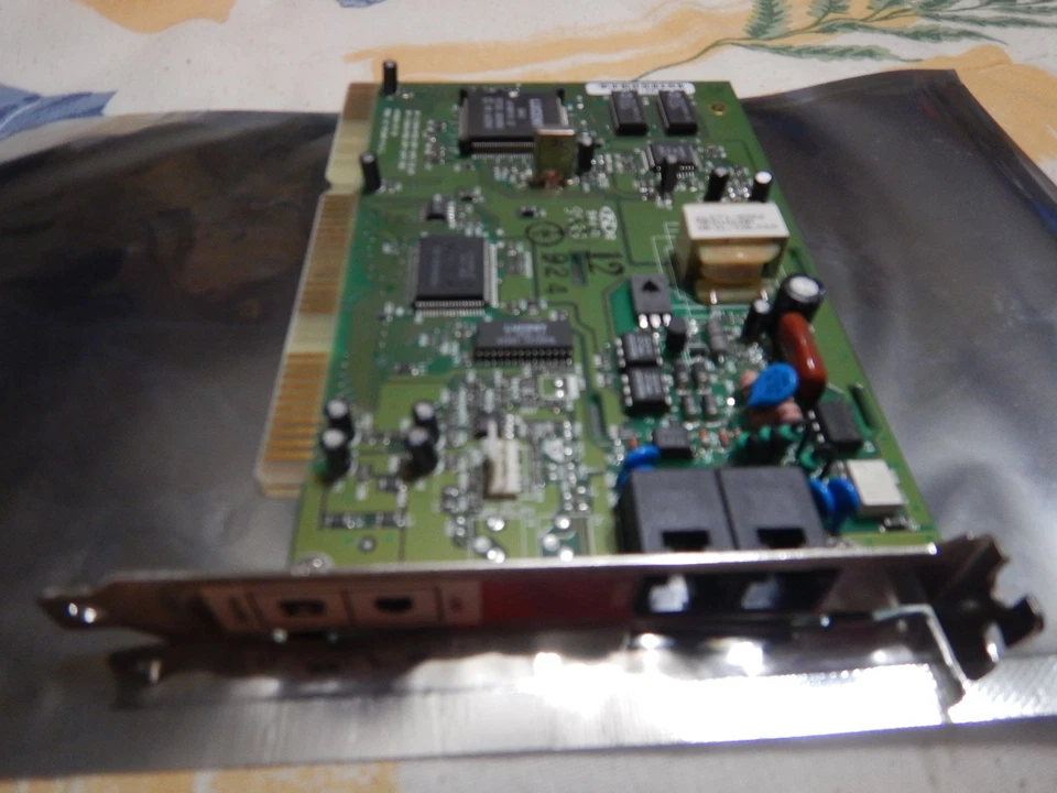 Lucent 1156HV/A2B GVC 56K ISA Fax/Modem (1156HVA2B) - Image 3 of 3