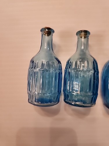 Vintage Glass Miniature Wheaton Bitters Bottles 4 Blue Horseshoe Barrell Taiwan - Picture 2 of 12
