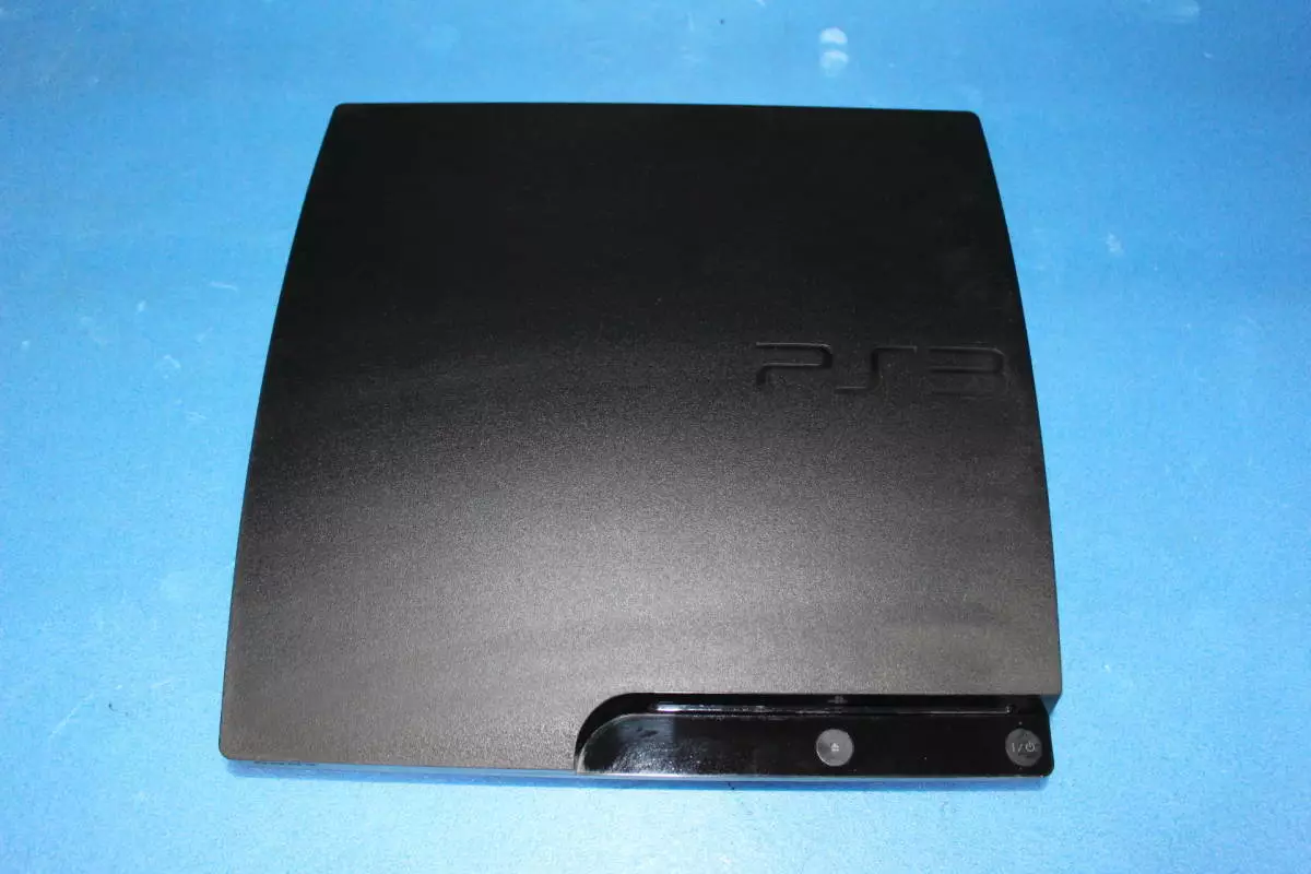 PlayStation 3 ps3 CECH-3000A-