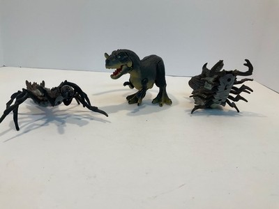 2005 King Kong  Arachno-Claw Monster, Scorpio-Pede & Vlastatosaurus  figures