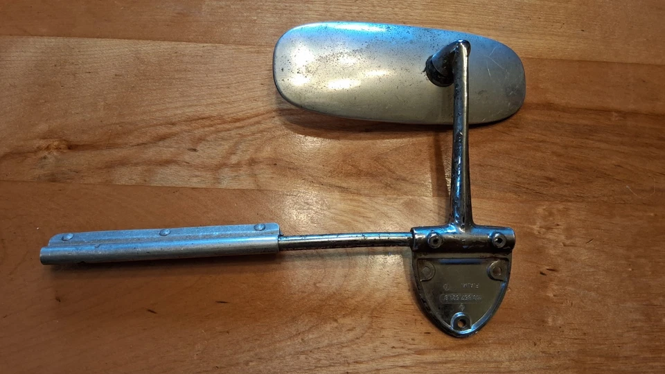 Espelho e quebra sol VW da década de 1950. - Imagem 3 de 4