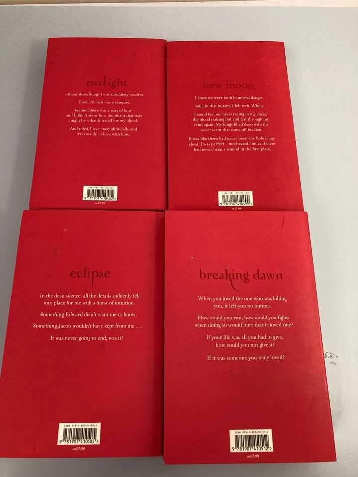 Complete Twilight Series - Lot of 4 Stephenie Meyer Vampire Fantasy Books Foto 2 de 4