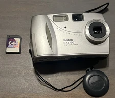 Kodak EasyShare DX3700 3.1MP Digital Camera - Silver