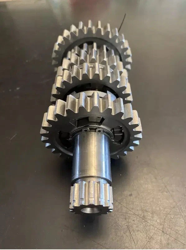 Conjunto de eje de engranajes de transmisión de 4 tiempos EC450 2003 gasolina gas 03 FSE 450 Foto 2 de 4