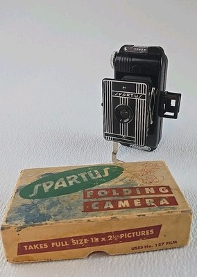 1940's Spartus Folding Camera Art Deco Style S-500 with Box | eBay