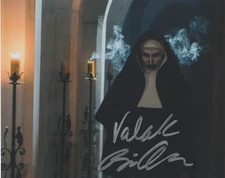 BONNIE AARONS THE NUN SIGNED 10X8 PHOTO VALAK AUTOGRAPH THE CONJURING HORROR