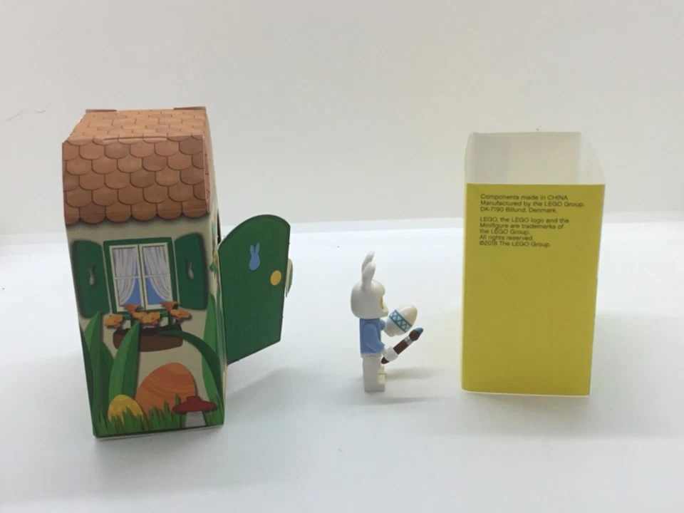 Lego Holiday & Events 5005249 Iconic Easter With Minifigure- COMPLETE, photo 4 of 5