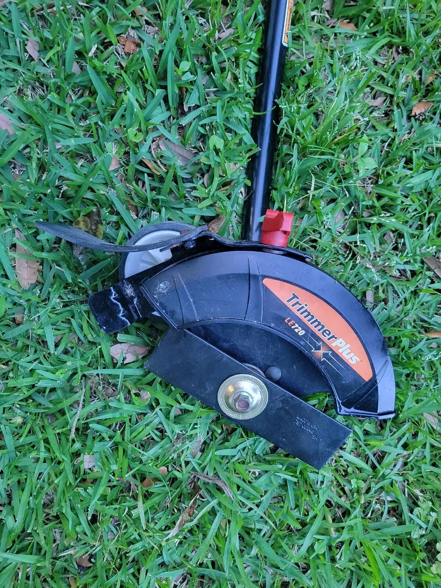 Trimmer Plus LE720 Universal Edger Attachment for Battery and Gas Trimmers