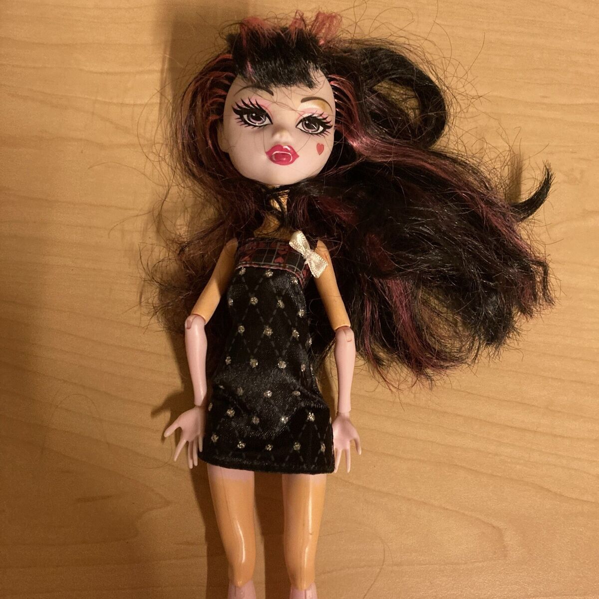 Monster High Creepateria Draculaura Doll 