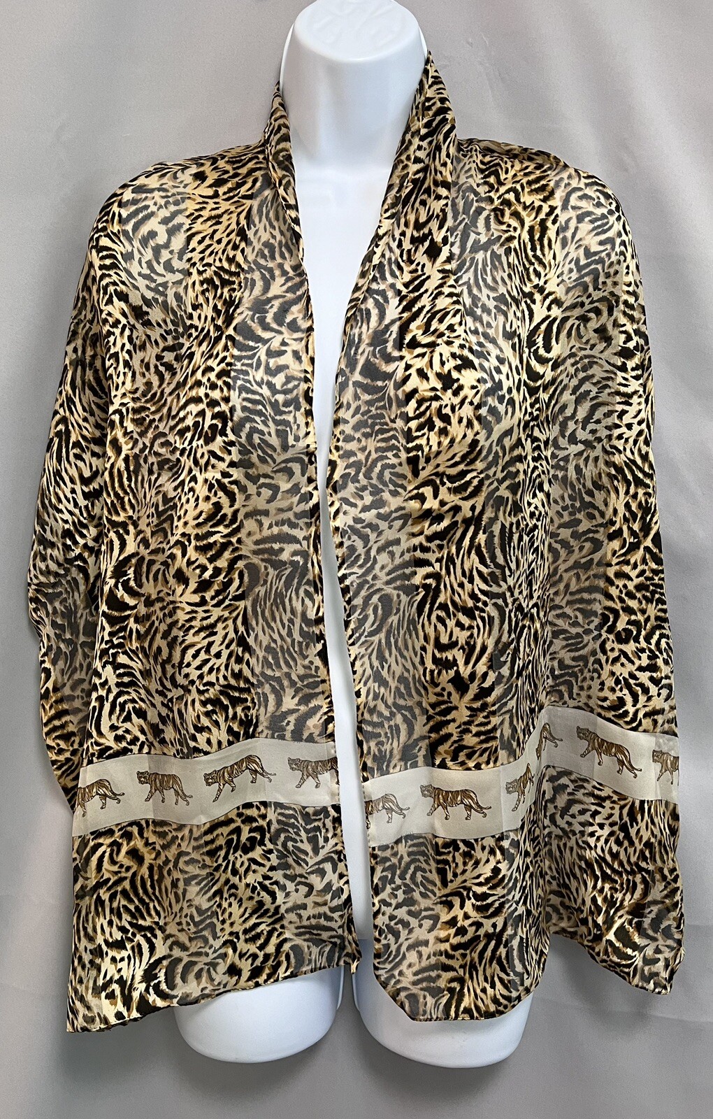 LEOPARD PRINT RECTANGULAR WOMEN'S NECK SCARF - image 1