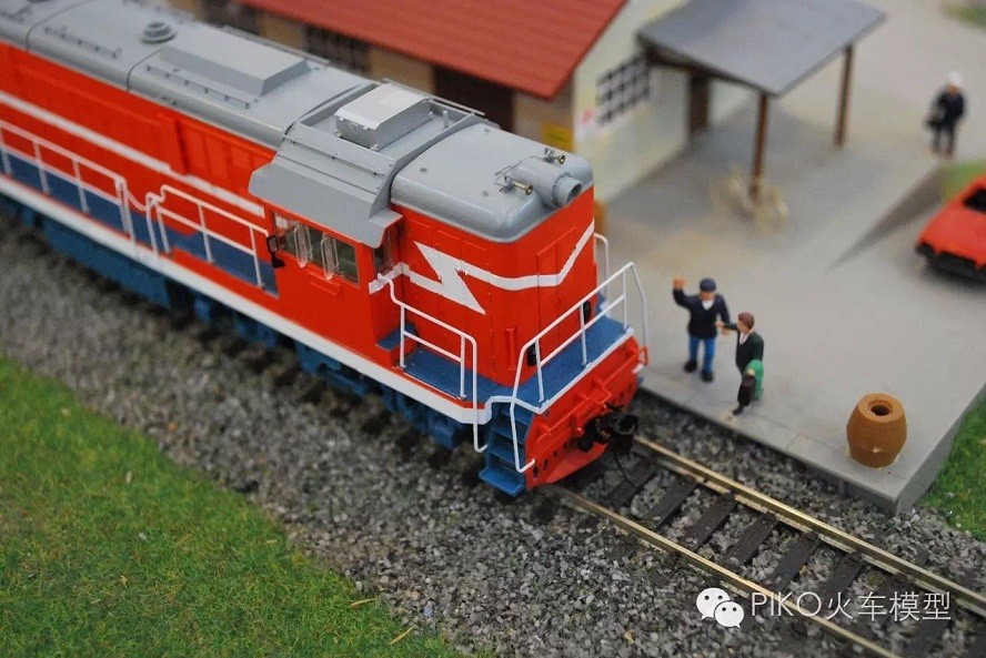 鉄道模型 PIKO DB Electric Railcar series 440 Piko H0-Scale Powered Railcars – Ajckids