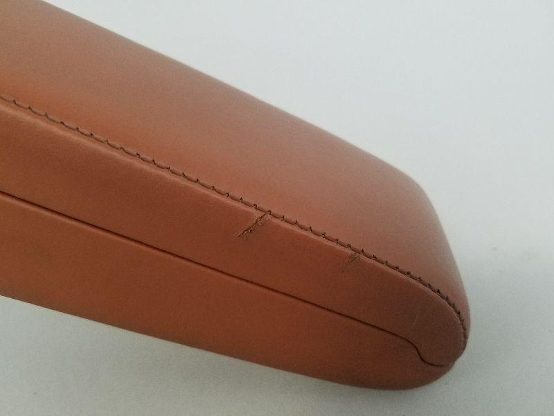 2006 BENTLEY Arm Rest TAN Leather