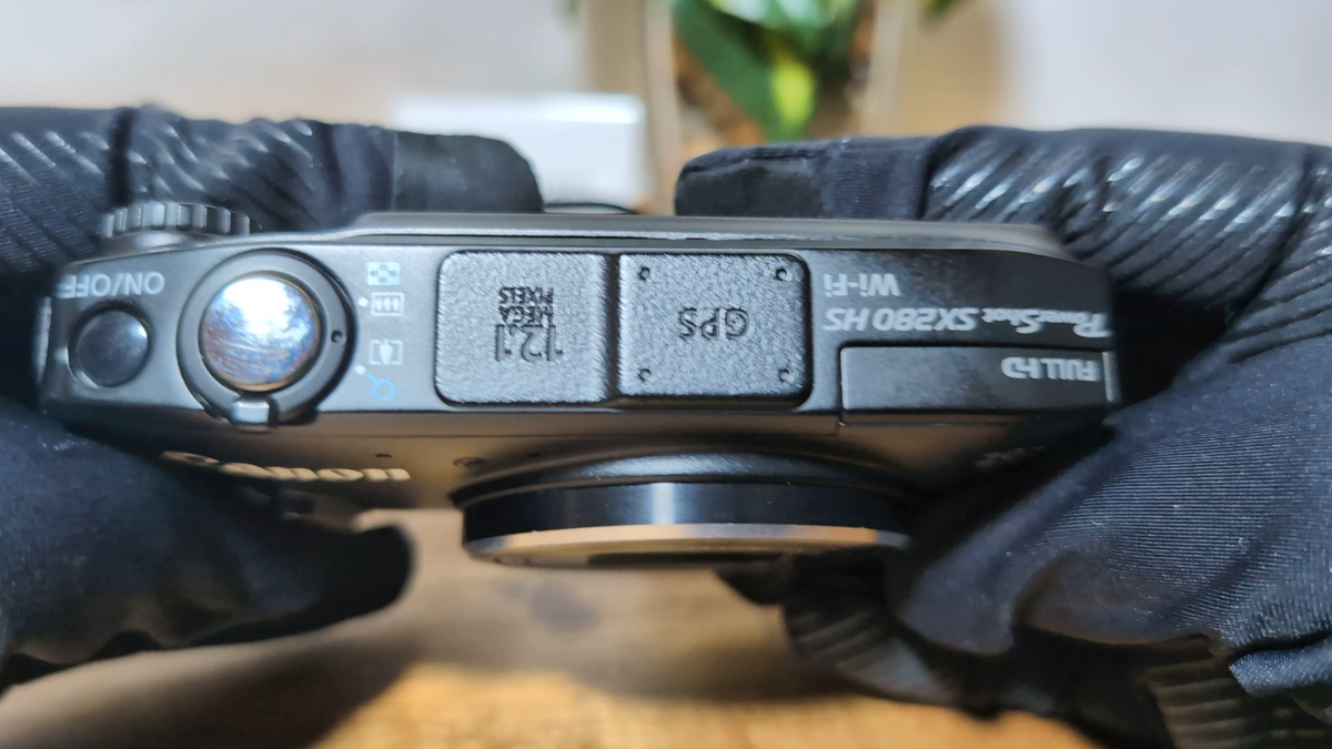 Excellent Canon PowerShot SX280 HS 12.1MP zoom Digital Camera