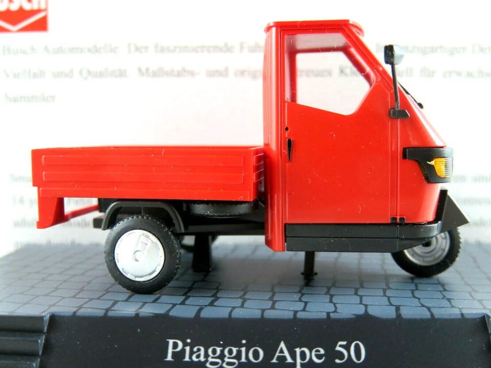 Busch 60001 Piaggio Ape 50 Pritsche (2006) in rot 1:43 / Spur 0 NEU/OVP  - Bild 1 von 4