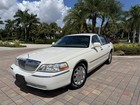2005 Lincoln Town Car Signature Limited