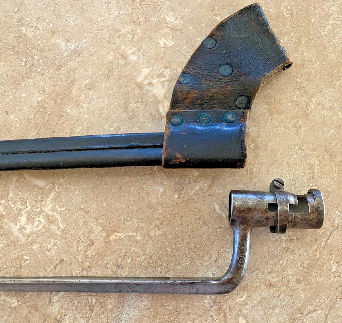 バヨネット スキャバード Civil War Era Socket Bayonet for use with .69 caliber U.S. M1840