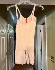 SPANX Sculpt OnCore Open-Bust Mid-Thigh Bodysuit Shaper Oat Nude Size SMALL
