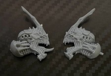 Warhammer 40k - carnifex head (arbylis variant) unused. (2)