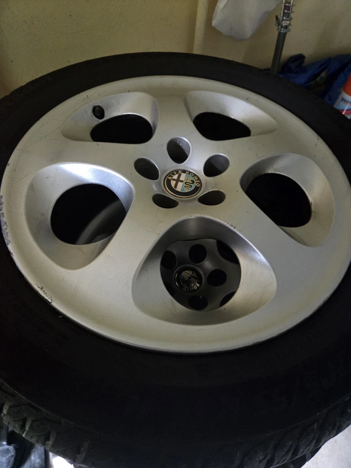 Alfa Romeo ,147, 156 Ganzjahresreifen Mit Felgen , Allwetterreifen - Bild 2 von 4