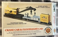 Vintage Ho  Bachmann Crane Car & Floodlight Car - Union Pacific. #46-1215-01.