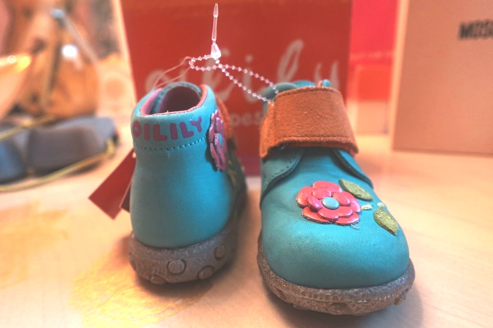 Botas Oilily Made in Italy Infant Niña talla 20 Foto 3 de 4