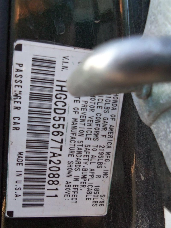 Bomba de direção hidráulica usada serve: 1996 Honda Accord 2.7 grau A - Imagem 2 de 4