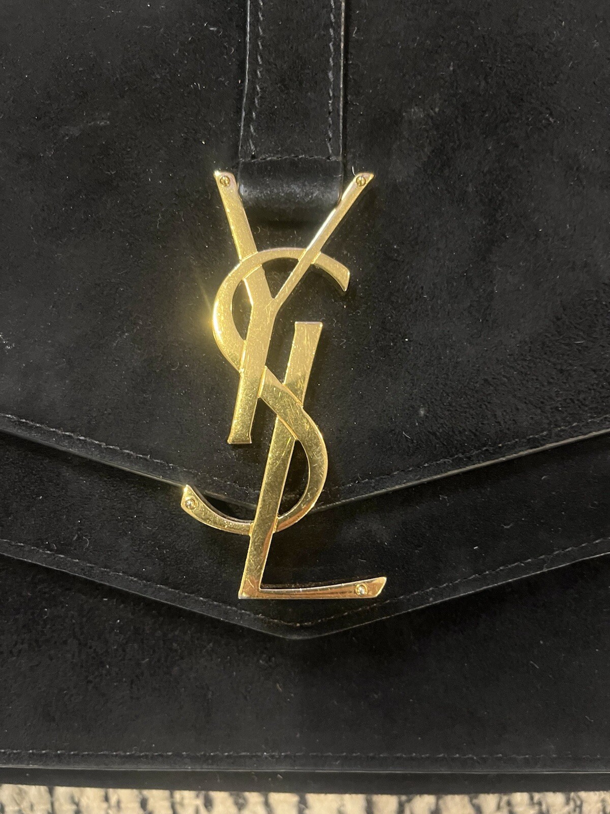 Borsa a tracolla media Saint Laurent scamosciata Sulpice Monogram nera