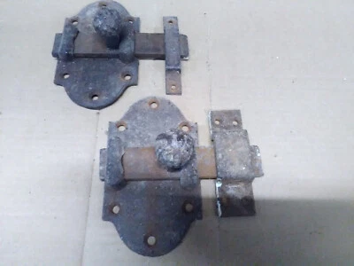 4 très vielles Targettes en fer forgé - Photo 1/2