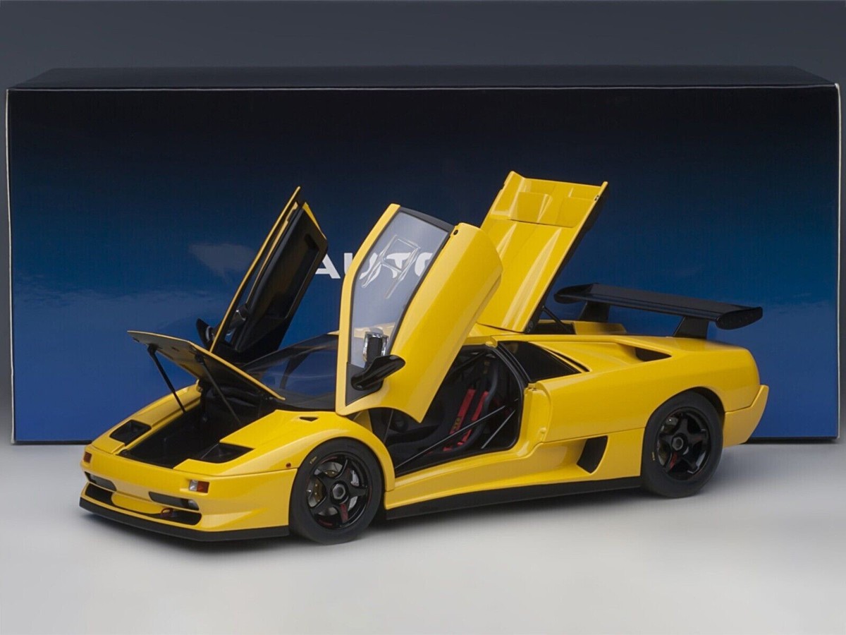 1/18 Lamborghini Diablo Sv-R (Superfly Yellow) Model Car By