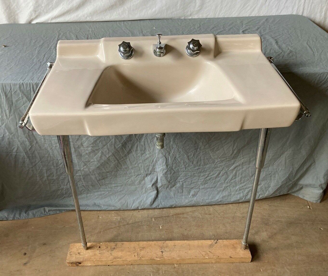 Vtg Mid Century Tan Porcelain Console Bath Sink Chrome legs Towel Bars 443-21E