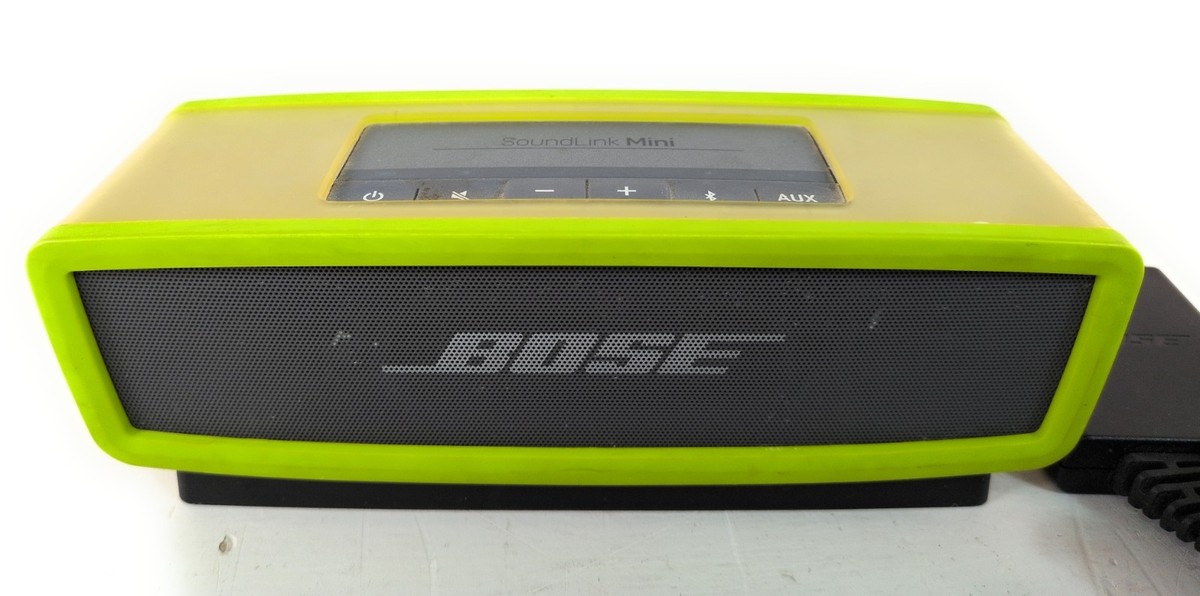 Bose SoundLink Mini Wireless Bluetooth Portable Speaker Black W