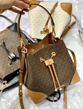 Brand New Genuine Michael Kors Mercer Gallery Bucket Shoulder Bag Brown