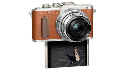 Olympus PEN E-PL8 16.1MP Pancake 14-42mm Objektiv Set Brown