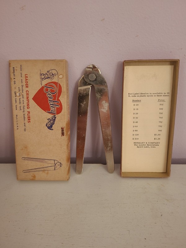 Vintage Berkley Leader Crimping Pliers Spirit Lake , Iowa